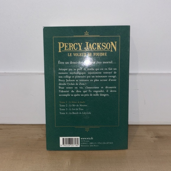 Book, Percy Jackson the Lightning Thief - Picture 2 of 2